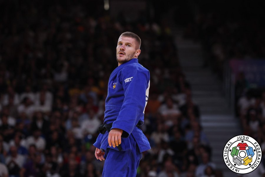 Akil Gjakova, një hap larg medaljes së bronztë