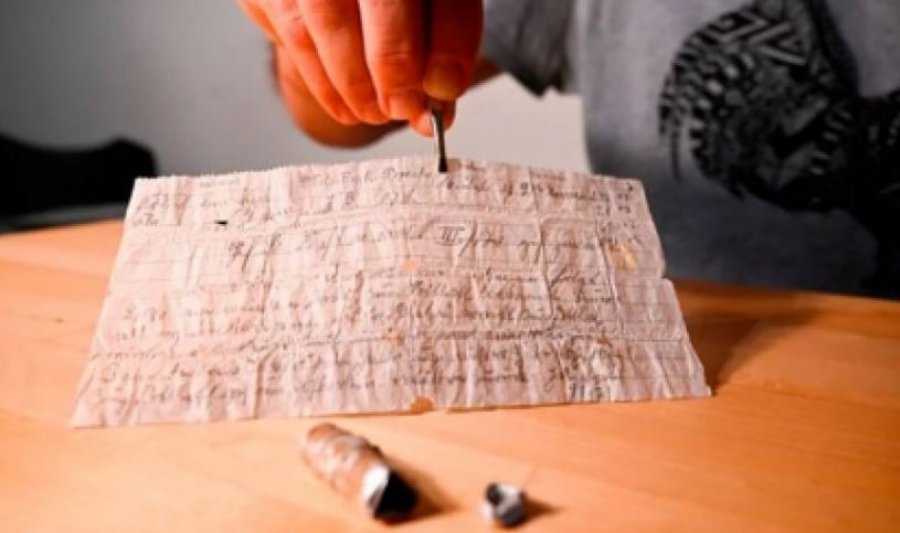 Zbulohet mesazhi i fshehtë i një pëllumbi korrier të Luftës së Parë Botërore. Ja çfarë thoshte