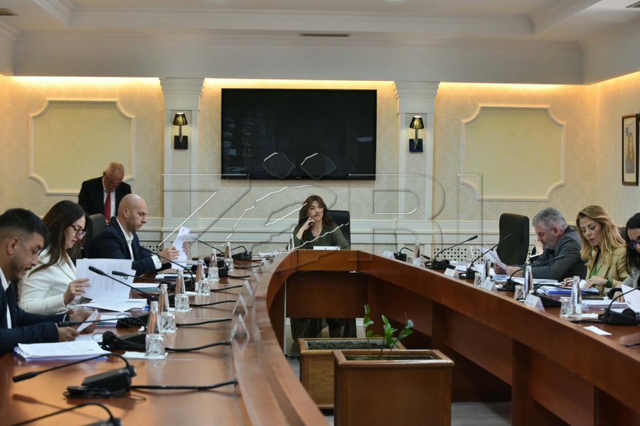 Nis mbledhja e Kryesisë së Kuvendit