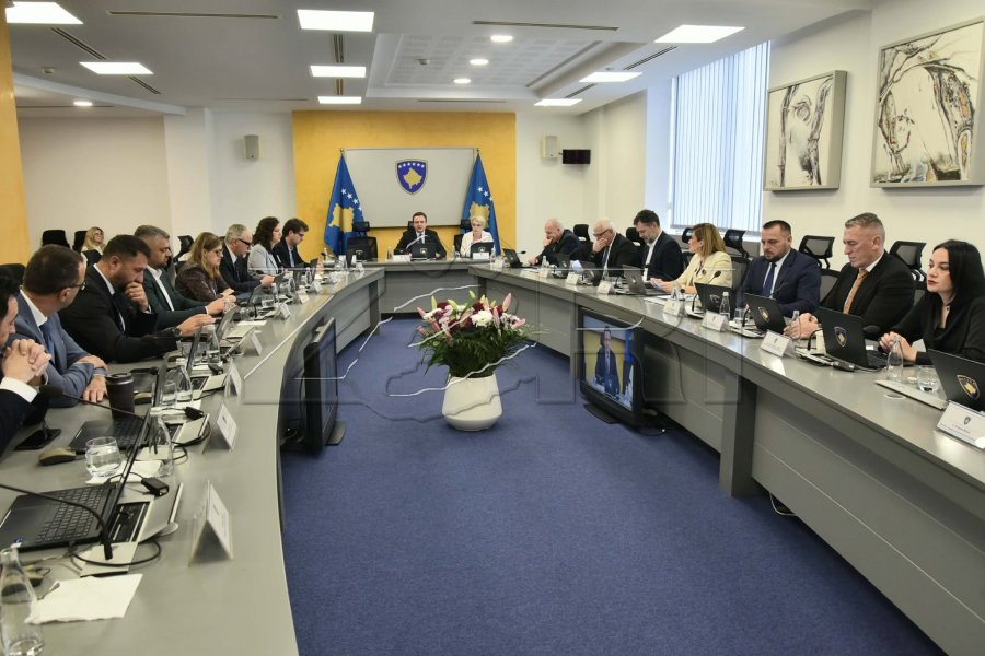 Qeveria mban mbledhje elektronike, ky është vendimi që mori