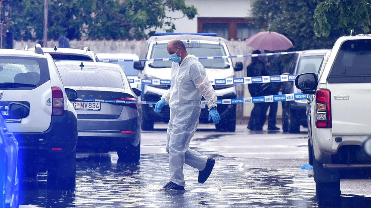 Prokuroria malazeze jep detaje rreth vrasjes së trefishtë - dalin emrat e dy viktimave dhe vrasësit nga Rozhaja