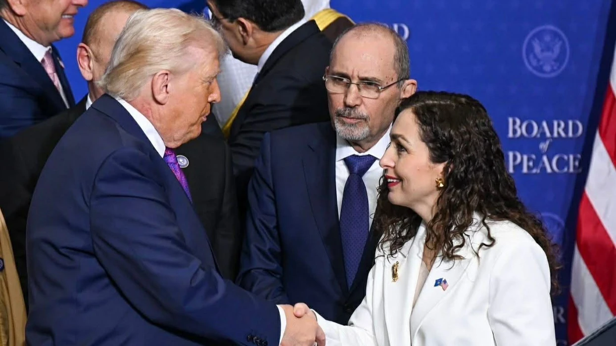 Trumpi i shkruan Osmanit: Lidership i guximshëm për Kosovën, pres të vazhdojmë bashkëpunimin