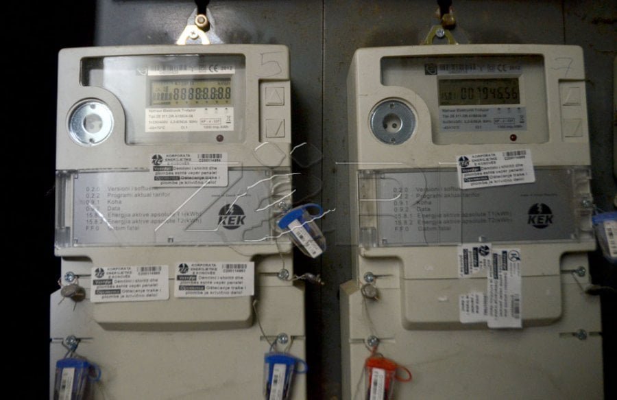 Skandali me njehsorë elektrikë, ZRRE-ja: Çdo konsumator i prekur do të kompensohet plotësisht