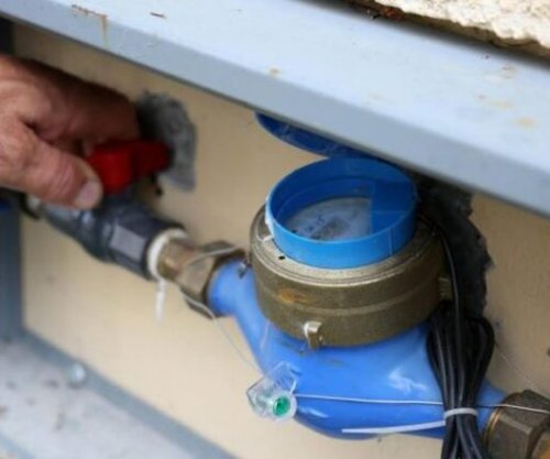 Pezullohet tarifa 234 euro për kyçje në ujë, lehtësohen bizneset dhe qytetarët