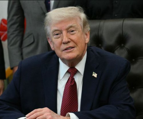 Trumpi e zgjat armëpushimin me Iranin, por e mban në fuqi bllokadën ndaj porteve iraniane