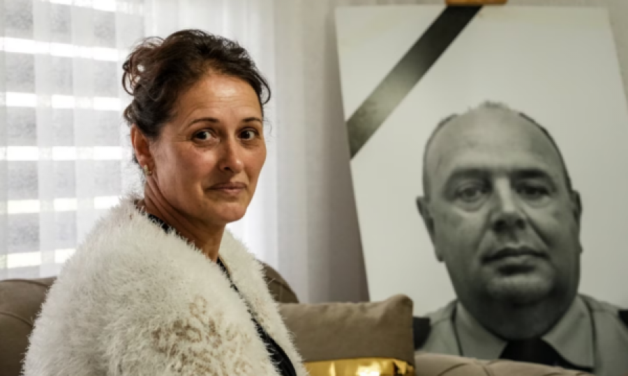 “Për ne ai ka qenë gjithmonë hero”: Jeta e Afrim Bunjakut nga kujtimet e gruas së tij