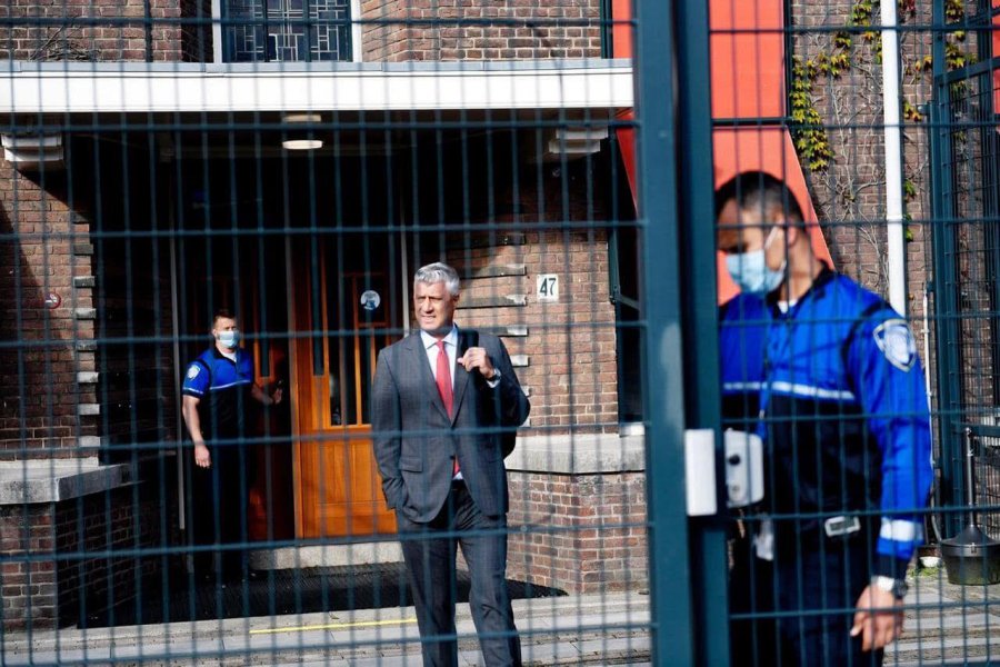 Hamza uron Thaçin për ditëlindje: Koha të festojmë në atdhe