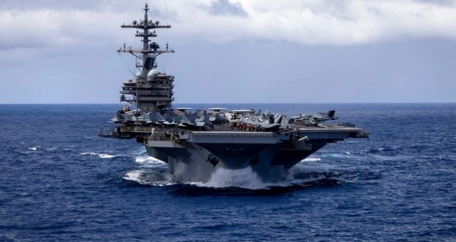 Aeroplanmbajtësja “George Bush” mbërrin në Lindjen e Mesme