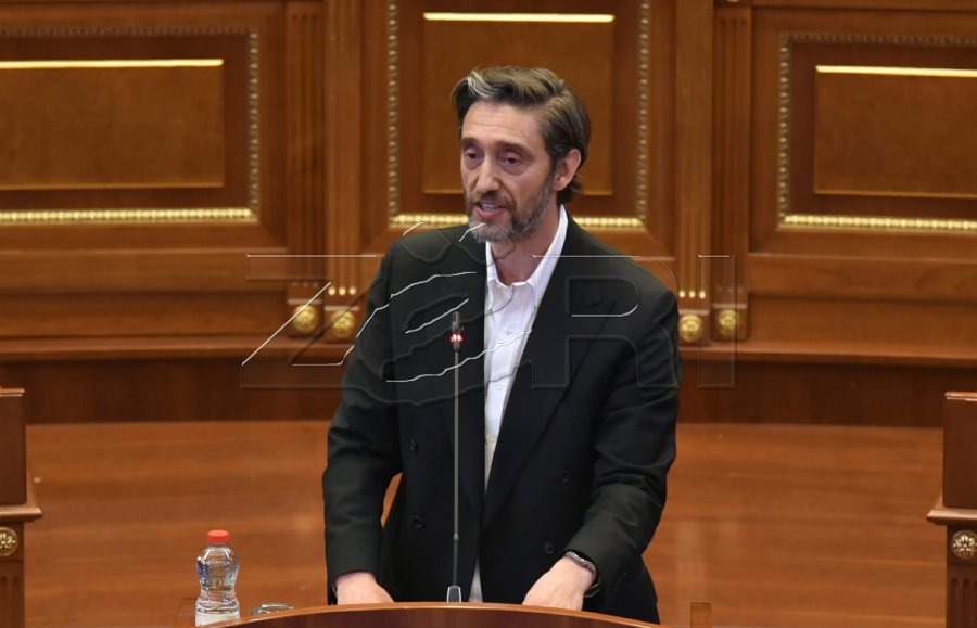 Uran Ismaili për 16.41 euro të Kurtit: Nuk jeton në varfëri, por sillet si i tillë