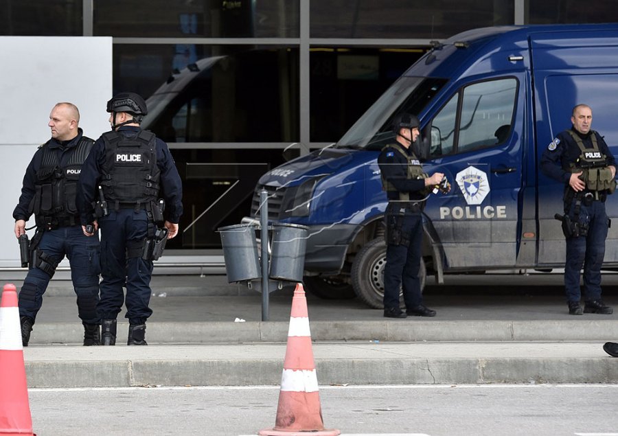 Kërkoheshin për tentim vrasje - Ekstradohen për në Kosovë dy persona, njëri nga Gjermania tjetri nga Franca