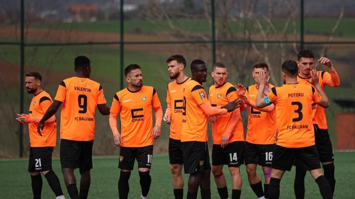 Ballkani ende ëndërron titullin, e mposht Ferizajn