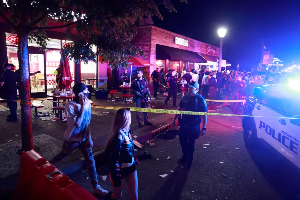 Të shtëna me armë zjarri afër një Universiteti në SHBA, 9 persona të plagosur