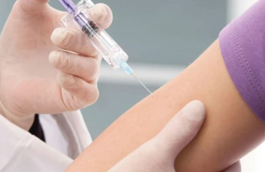 Rënia e besimit në vaksina ngre alarmin për rikthimin e sëmundjeve të rrezikshme