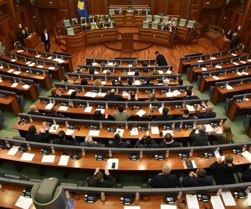 Kuvendi thërret sonte seancë për zgjedhjen e presidentit, kandidate Feride Rushiti dhe Hatixhe Hoxha  