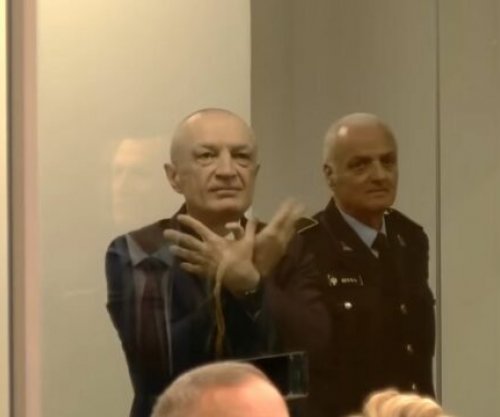 Ilir Meta brenda qelisë së xhamit, fjalët e para të tij në seancën gjyqësore: Proces i turpshëm me shpifje