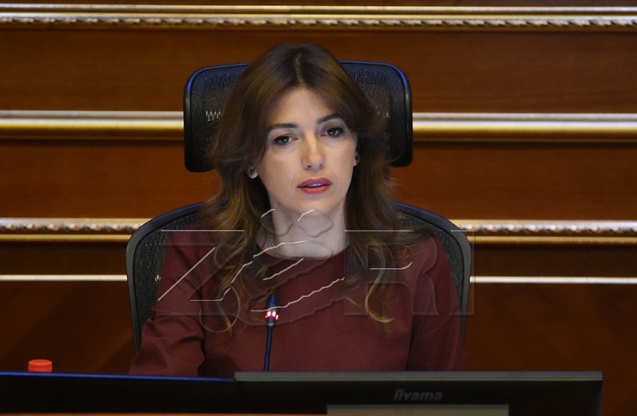 S’ka kuorum, seanca shtyhet për në orën 19:00