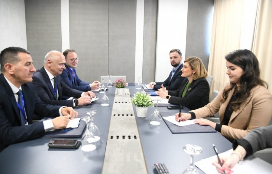 Kusari-Lila takoi sekretarin e RCC-së, në fokus bashkëpunimi rajonal