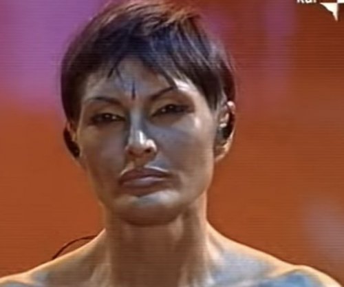 Anna Oxa dhe zëri i saj unik në këngën “Imagine” [video]