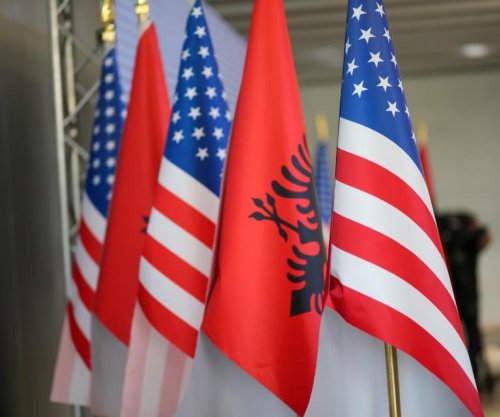 Shqipëria firmos me SHBA-në marrëveshje për gazin në vlerë prej 6 miliardë dollarësh