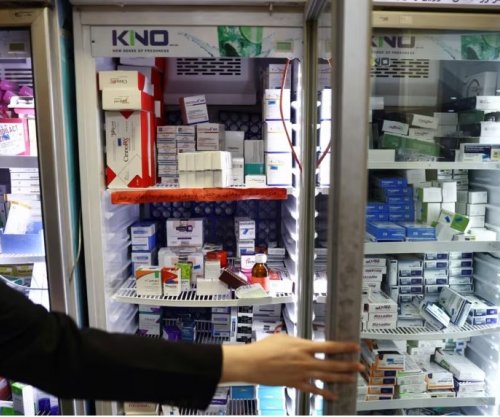 Monedha e Iranit shënon rënie rekorde, teksa lufta e bllokada amerikane po tronditin ekonominë e tij