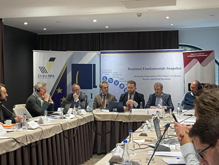 IKD-ja publikon raportin rajonal për Kapitullin 1 të BE-së, theksohen sfidat dhe vonesat në integrimin evropian