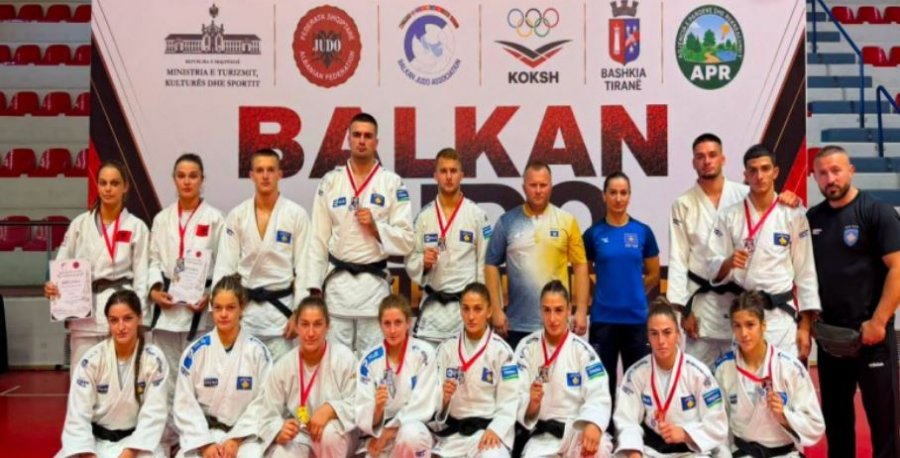 Kosova shkëlqen në Kampionatin Ballkanik të Xhudos, fiton nëntë medalje