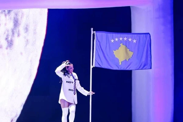 Saranda Bogujevci: Sunny Hill e ka vendosur Prishtinën në hartën e muzikës ndërkombëtare
