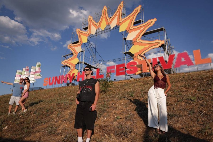 Sonte nata finale e “Sunny Hill Festival”, një sukses që e vendosi Kosovën në hartën kulturore botërore