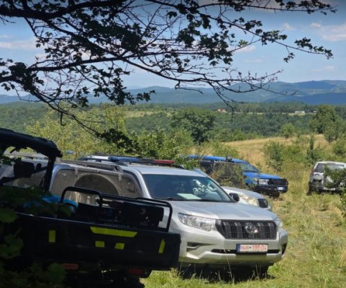 Policia dhe EULEX-i në Jabukë të Zubin Potokut