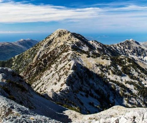 Humbën rrugën në malin e Çikës, nis operacioni i kërkim-shpëtimit për dy turistët