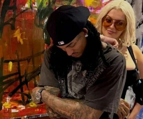 Bebe Rexha dhe Jordan Clarkson bashkë në New York, ndezen thashethemet për lidhje