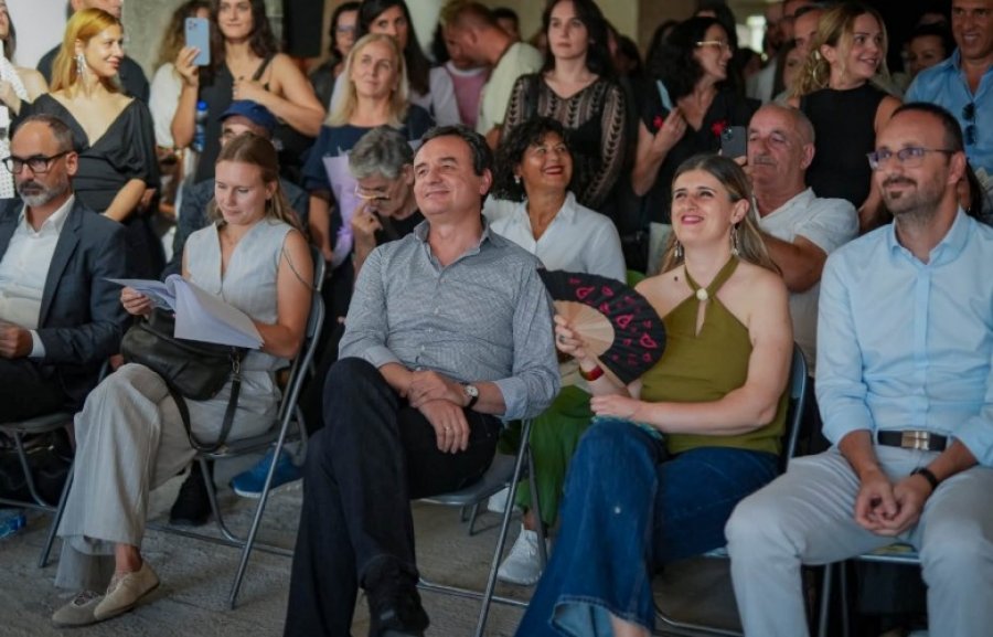 Bogujevci merr pjesë në hapjen e festivalit “As anej, as knej”