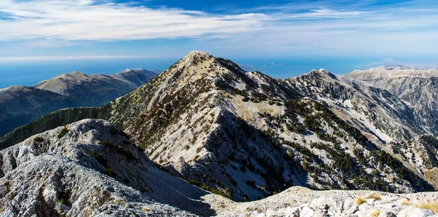 Humbën rrugën në malin e Çikës, nis operacioni i kërkim-shpëtimit për dy turistët