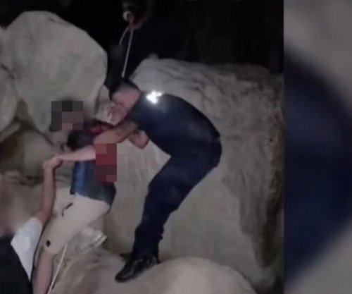 Turisti holandez dhe dy fëmijët e tij shpëtohen pas katër orësh në Kanionet e Gjipesë