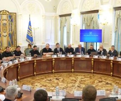 Ukraina mbledh Këshillin e Sigurisë dhe Mbrojtjes, diskutohen planet e rezistencës