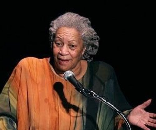 Toni Morrison, zëri i fuqishëm i letërsisë amerikane që u dha zë historive të harruara