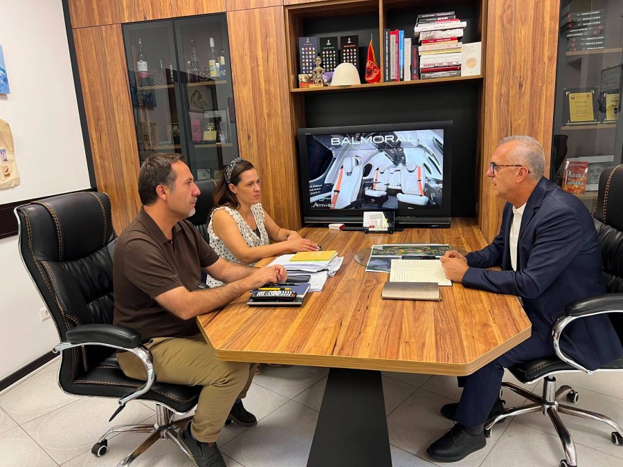 Dugolli viziton RTK-në, diskutohet bashkëpunimi për fushata sensibilizuese