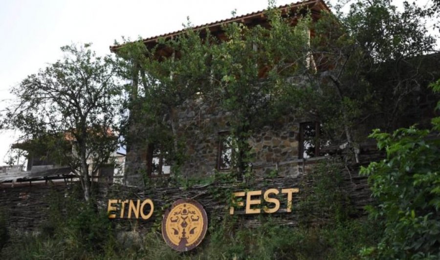 Nis edicioni i ri i “Etno Festit” në Kukaj, Bogujevci: Festivali promovon trashëgiminë dhe artin bashkëkohor