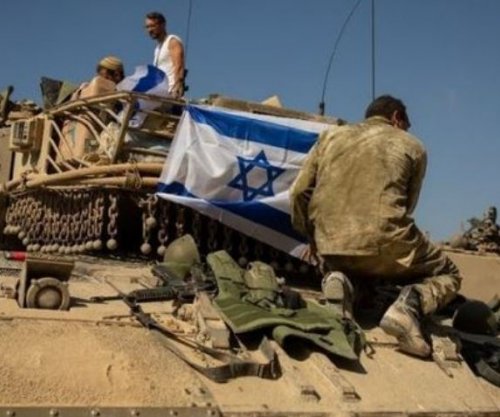 Bastisjet në kampet e refugjatëve, forcat izraelite arrestojnë 60 palestinezë në Qalandiya