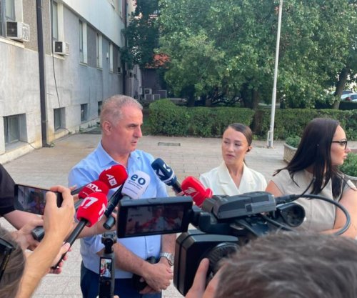 Gjocaj proteston para Kuvendit: Lidheni vendin me Amerikën, ndaleni “serbizimin” e Kosovës