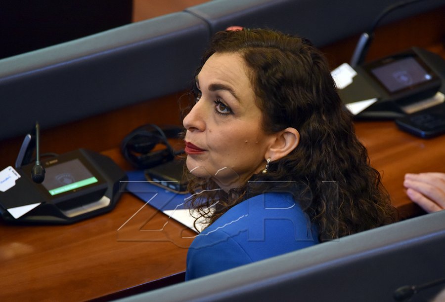 Osmani pas betimit si deputete: Po rikthehemi te tempulli i demokracisë