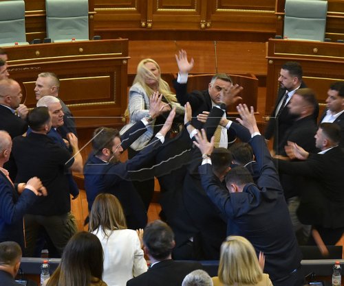 Zhvillimet në Kuvend, çka shkruan mediat e huaja?