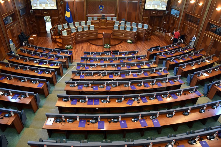 Kuvendi mbetet i bllokuar, partitë pa marrëveshje për zhbllokimin e krizës