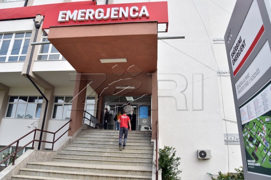 Rreth një mijë shërbime emergjente gjatë fundjavës në Qendrën Emergjente të QKUK-së