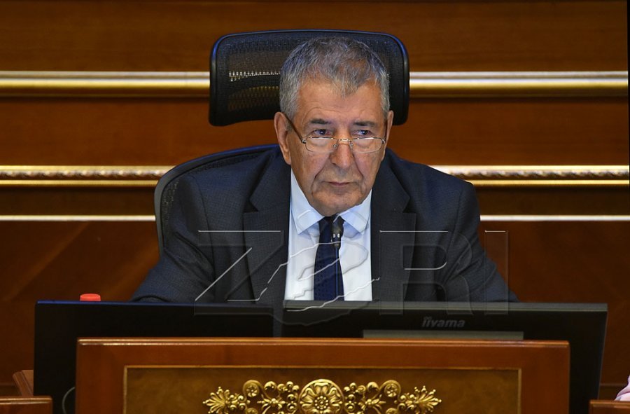PDK-ja i kërkon zyrtarisht Deharit: Thirrni nesër vazhdimin e seancës, në 11:00 do të jemi në Kuvend