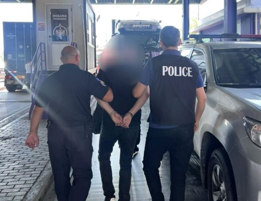 Ekstradohet nga Shqipëria në Kosovë një i dënuar për vrasje, ishte në kërkim ndërkombëtar