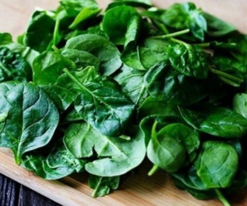 Konsumoni sa më shumë spinaq për t’u dukur më e bukur