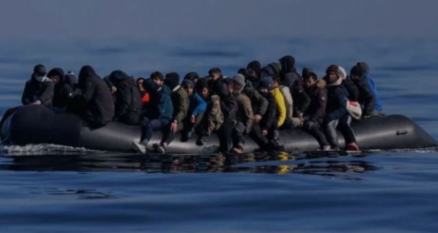 Tragjedi në Mesdhe, gjenden 11 trupa emigrantësh pranë brigjeve të Libisë
