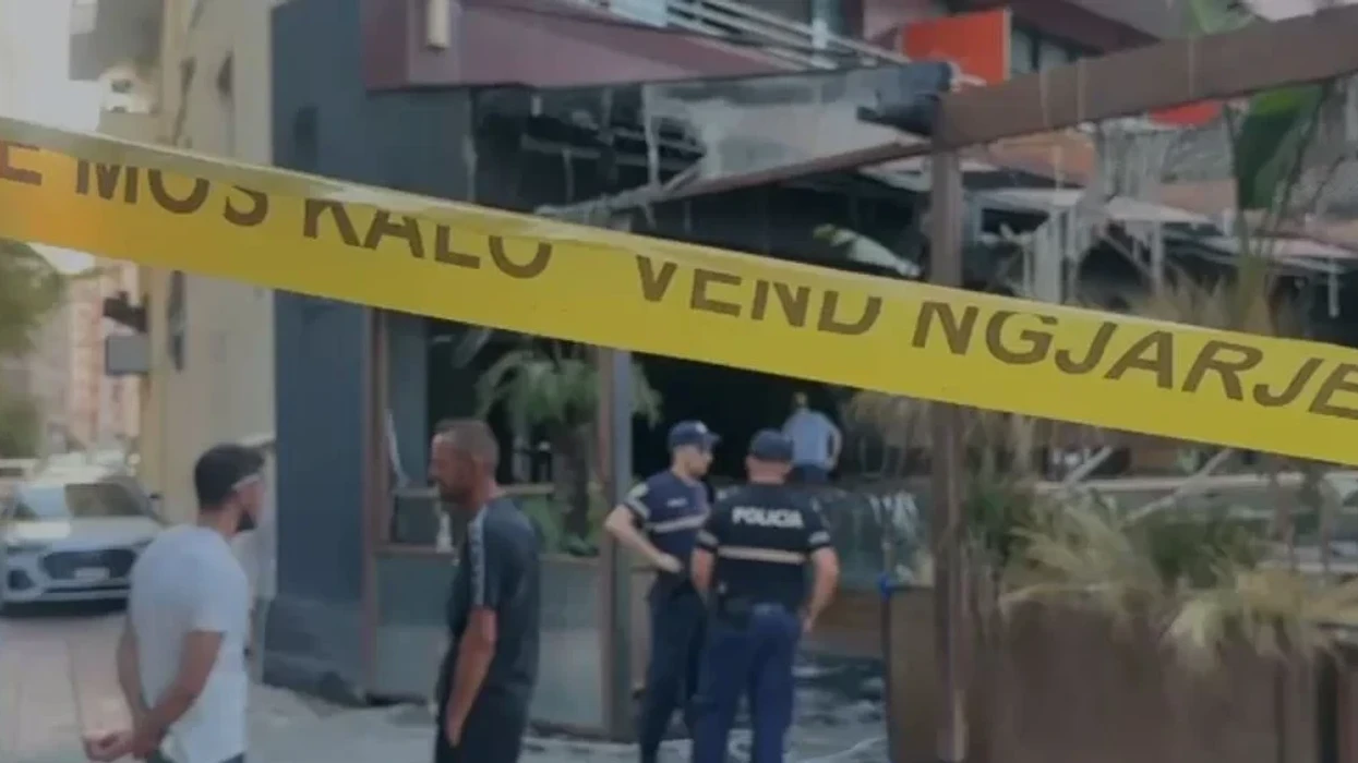 Zjarr në një hotel në Vlorë, pushuesi nga Kosova: U hodha nga kati i dytë