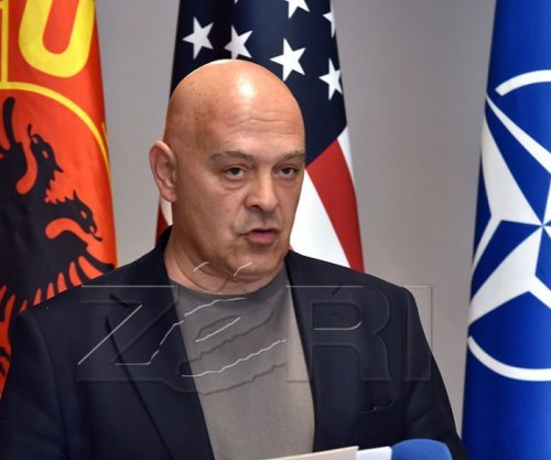 Gjini: Ajo që ndodhi në Kuvend është një maskaradë, Lista Serbe po ndihmon Kurtin